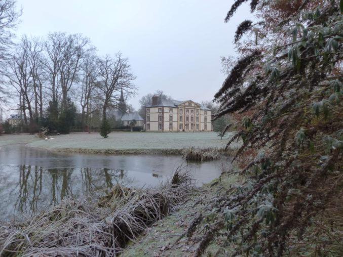 Appartement Édouard André dans château XIX ème Bracquetuit Extérieur photo
